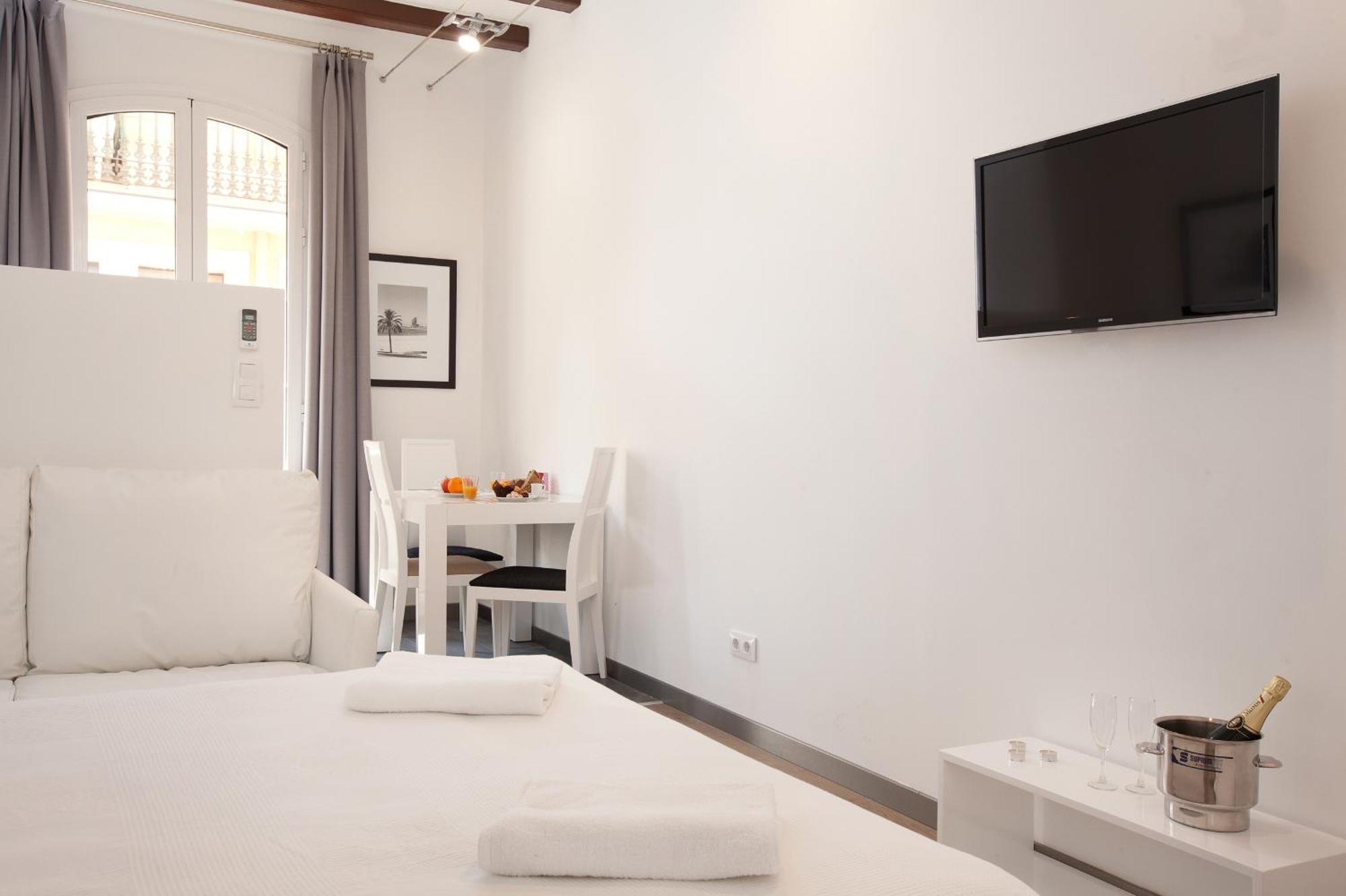 Barnapartments Basic Gracia บาร์เซโลนา ห้อง รูปภาพ