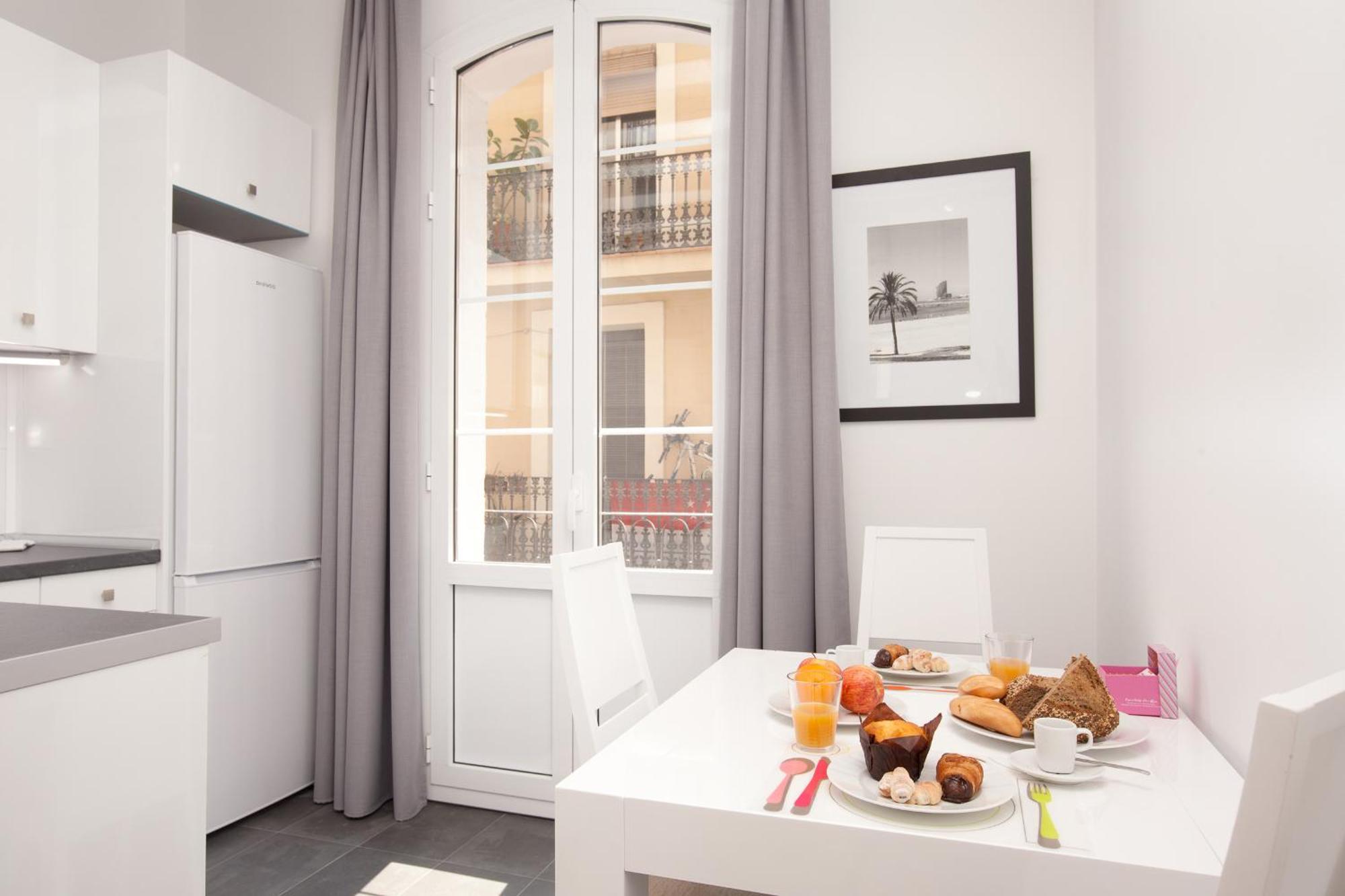 Barnapartments Basic Gracia บาร์เซโลนา ห้อง รูปภาพ