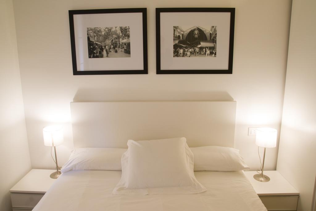 Barnapartments Basic Gracia บาร์เซโลนา ภายนอก รูปภาพ